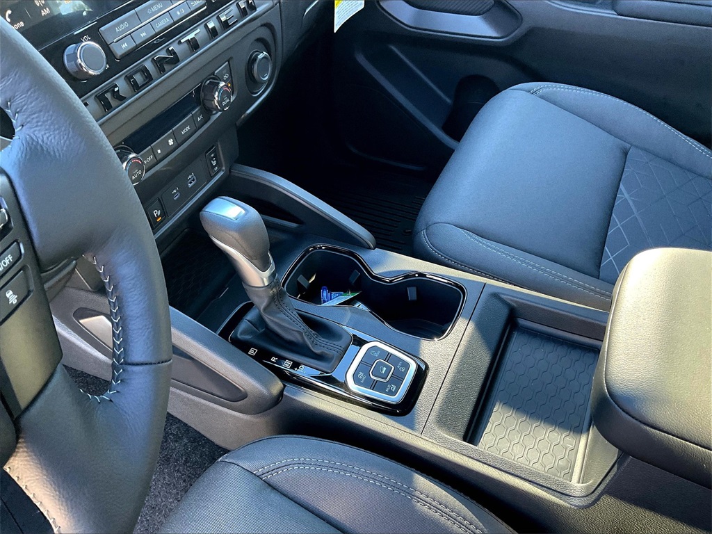 2026 Nissan Frontier SV - Photo 14