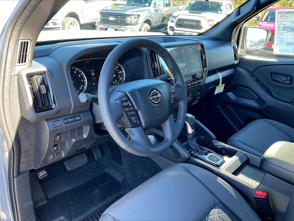 2026 Nissan Frontier SV - Photo 9