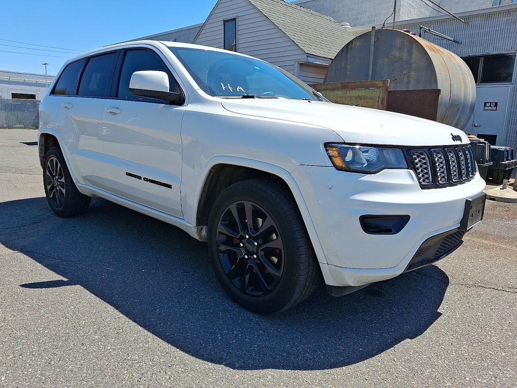 2017 Jeep Grand Cherokee Altitude