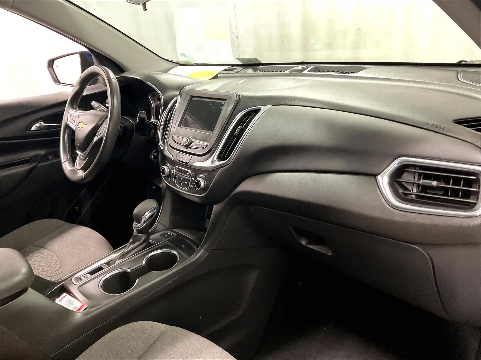 2022 Chevrolet Equinox LT - Photo 14