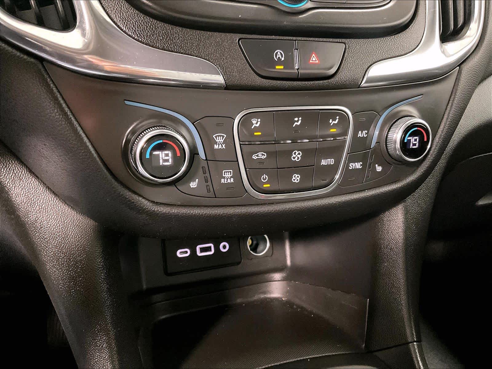 2022 Chevrolet Equinox LT - Photo 25