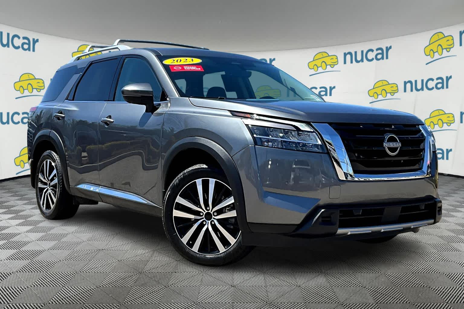 2023 Nissan Pathfinder Platinum