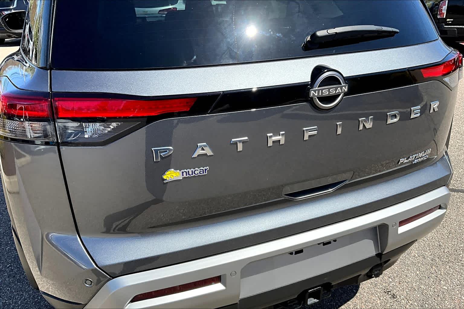 2023 Nissan Pathfinder Platinum - Photo 29