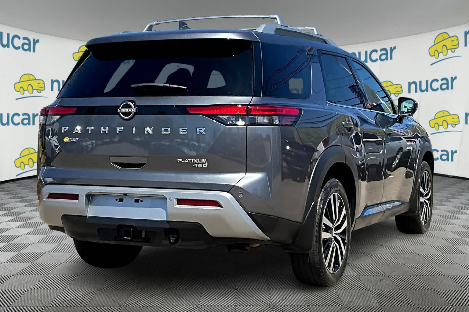 2023 Nissan Pathfinder Platinum - Photo 6