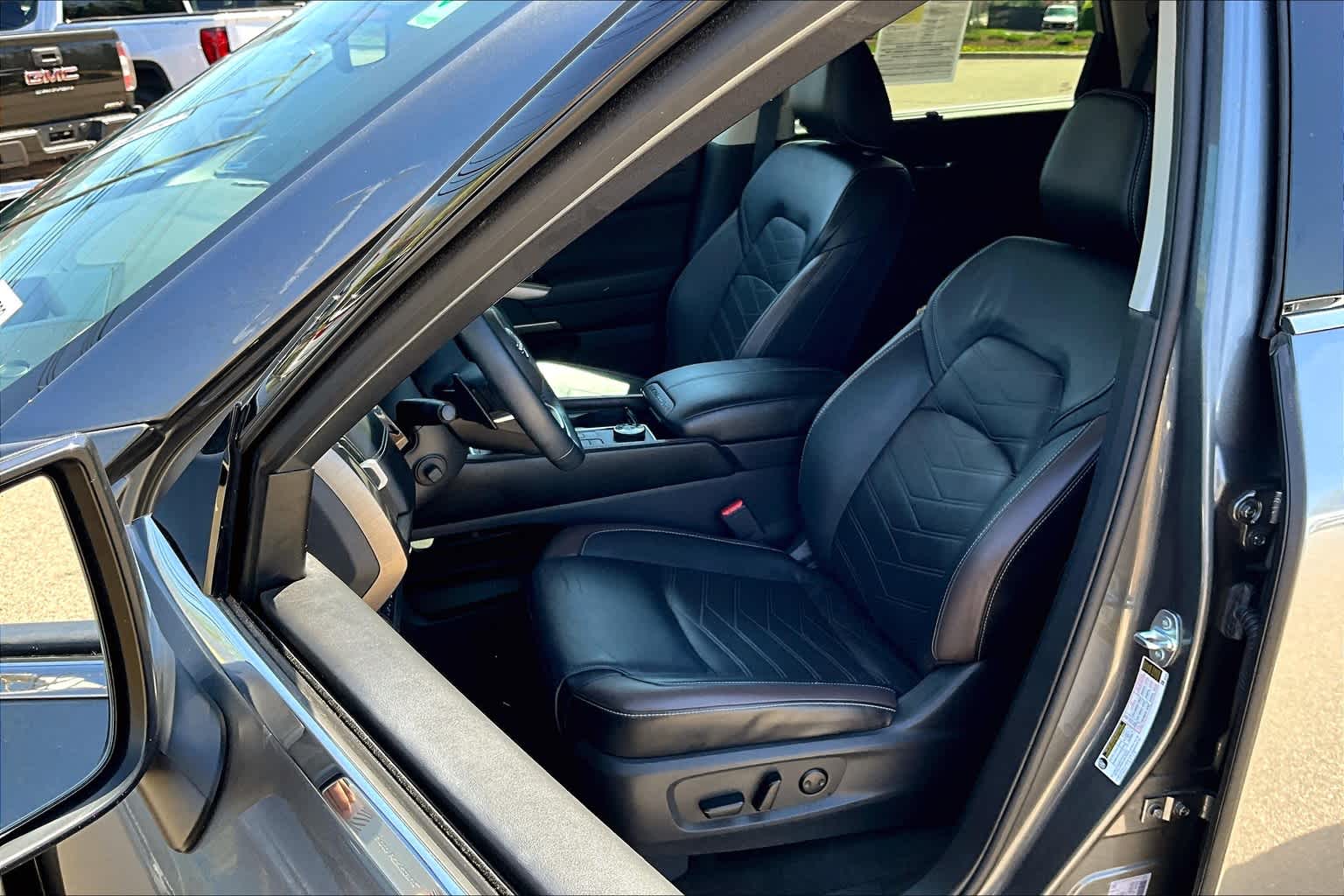 2023 Nissan Pathfinder Platinum - Photo 10