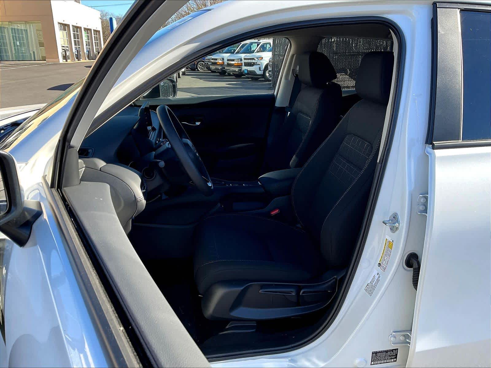 2026 Honda HR-V LX - Photo 11