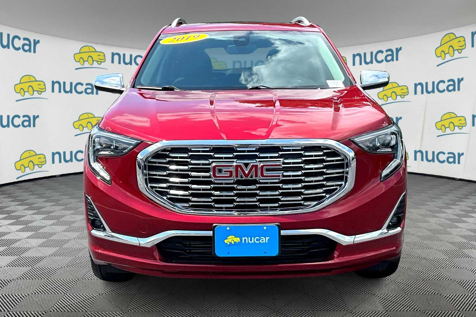 2019 GMC Terrain Denali - Photo 2