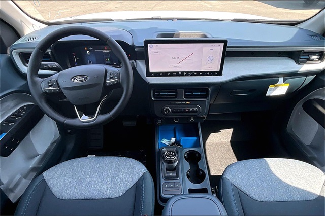 2025 Ford Maverick XLT - Photo 6