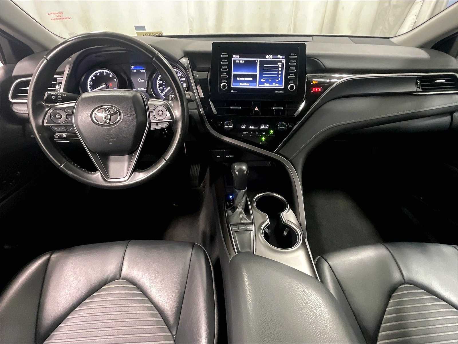 2023 Toyota Camry SE - Photo 21