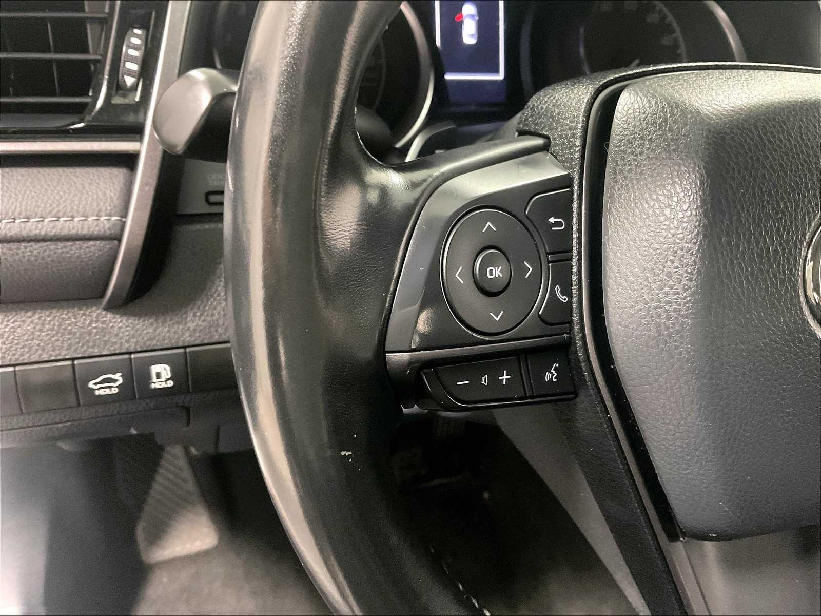 2023 Toyota Camry SE - Photo 22