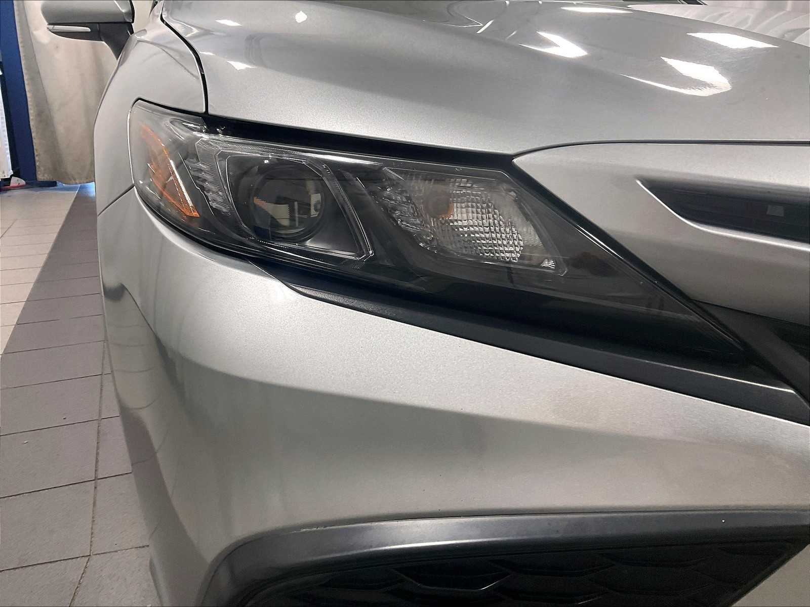 2023 Toyota Camry SE - Photo 32