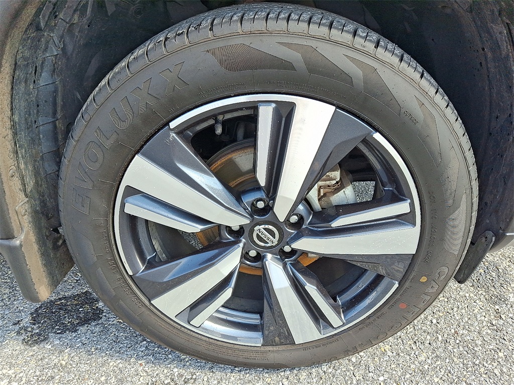 2021 Nissan Rogue SL - Photo 9