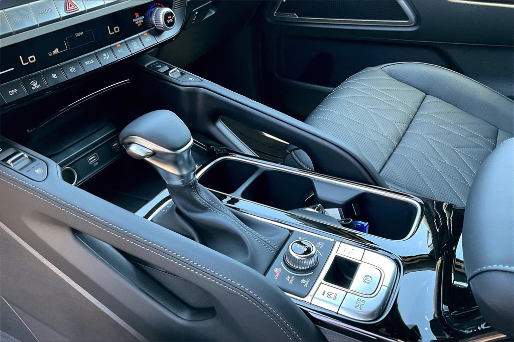 2025 Kia Telluride EX X-Line - Photo 14