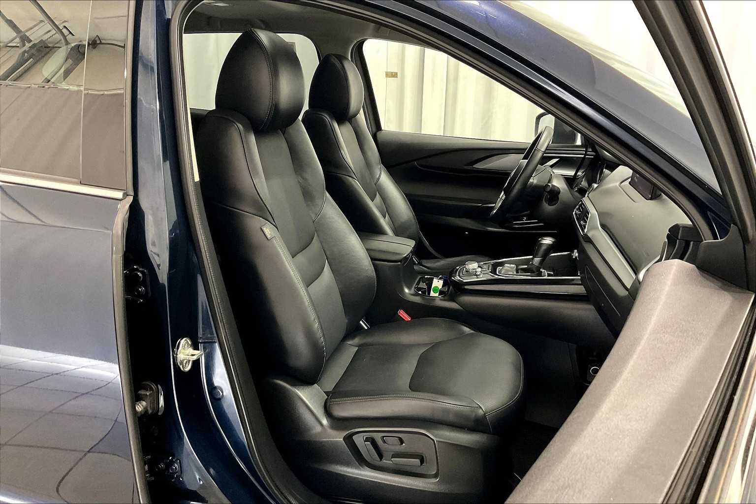 2023 Mazda CX-9 Touring - Photo 11
