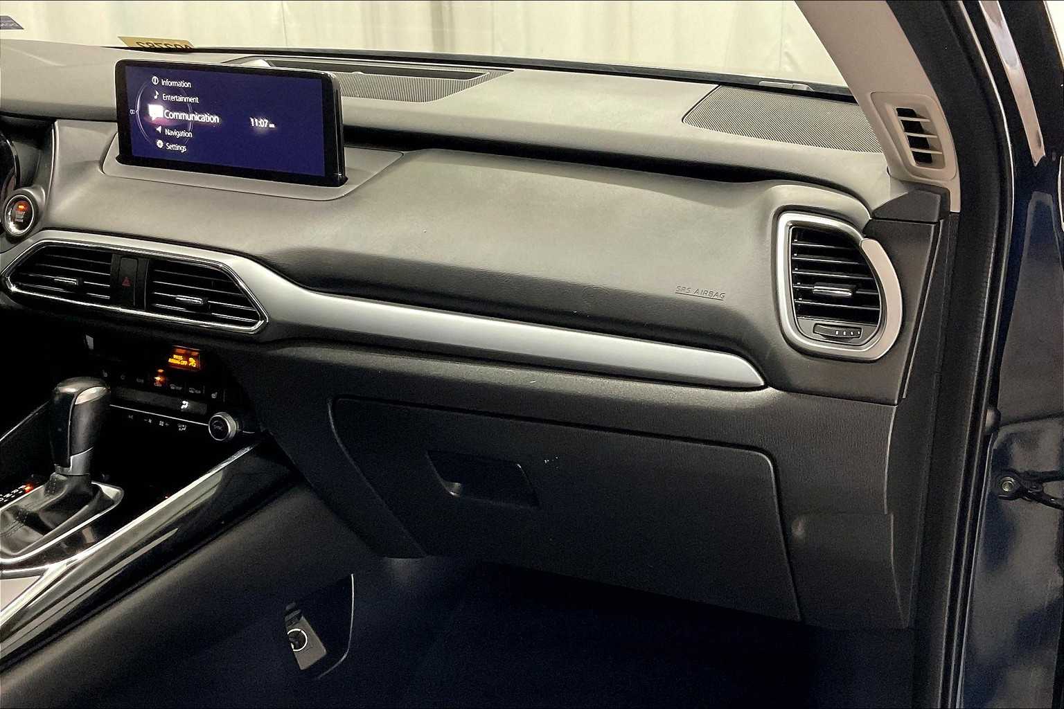 2023 Mazda CX-9 Touring - Photo 13