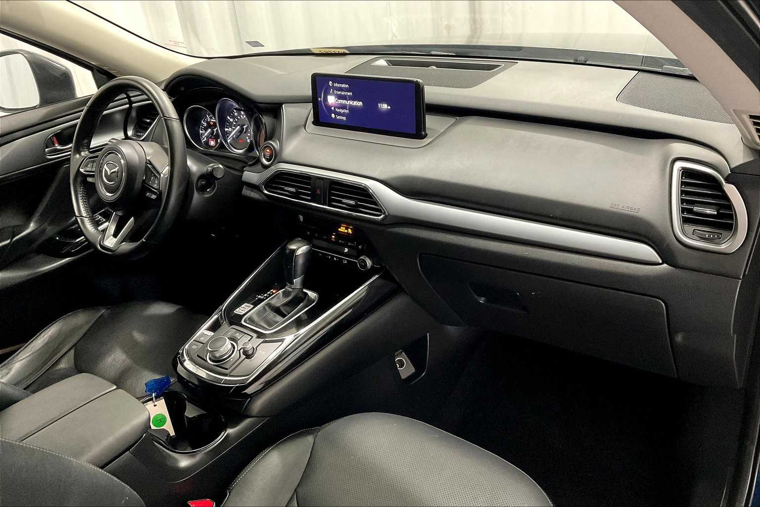 2023 Mazda CX-9 Touring - Photo 14
