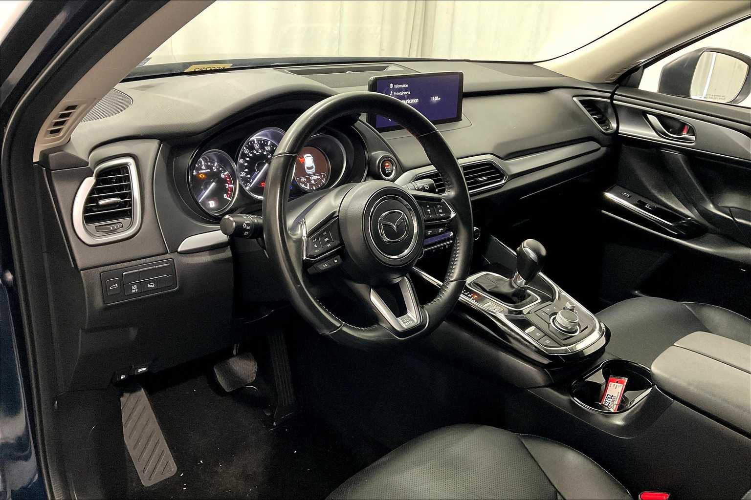 2023 Mazda CX-9 Touring - Photo 8