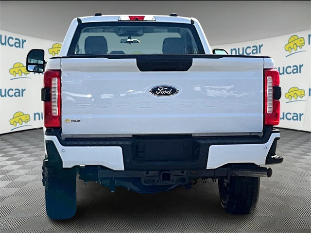 2025 Ford F-350SD XL - Photo 5