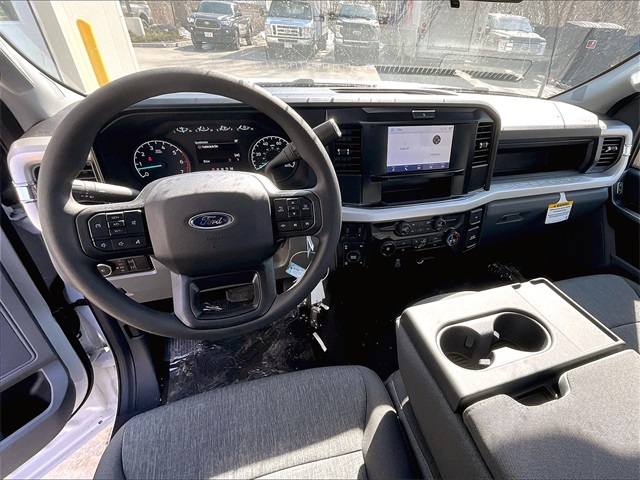 2025 Ford F-350SD XL - Photo 6