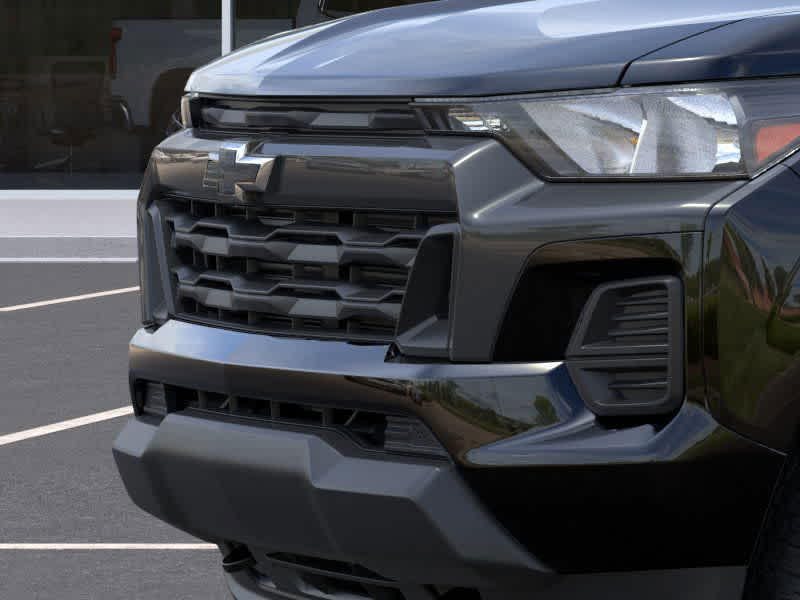 2025 Chevrolet Colorado 4WD LT - Photo 13