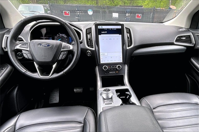 2021 Ford Edge SEL - Photo 16