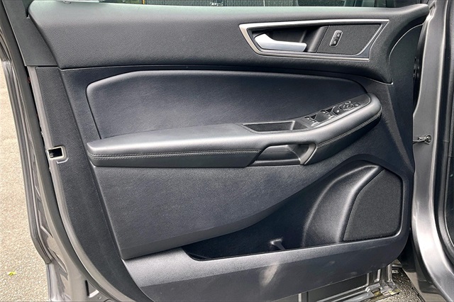 2021 Ford Edge SEL - Photo 19