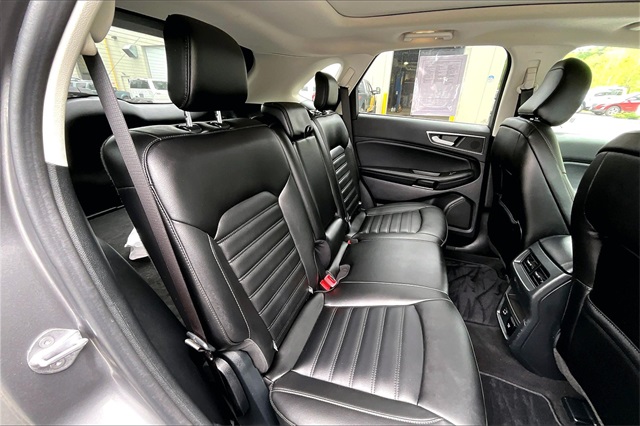 2021 Ford Edge SEL - Photo 23