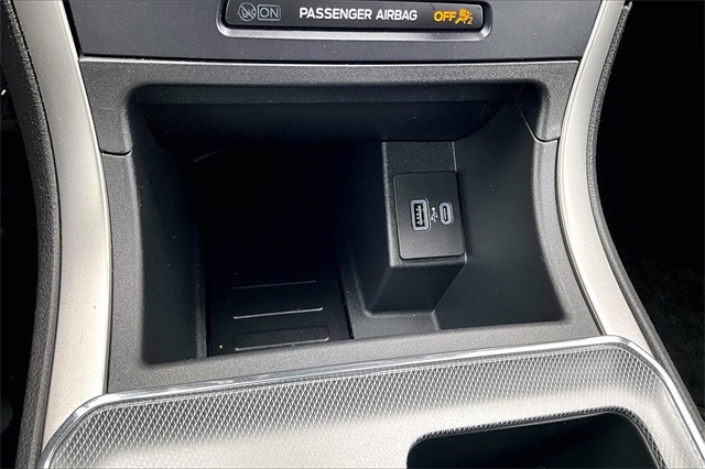 2021 Ford Edge SEL - Photo 28