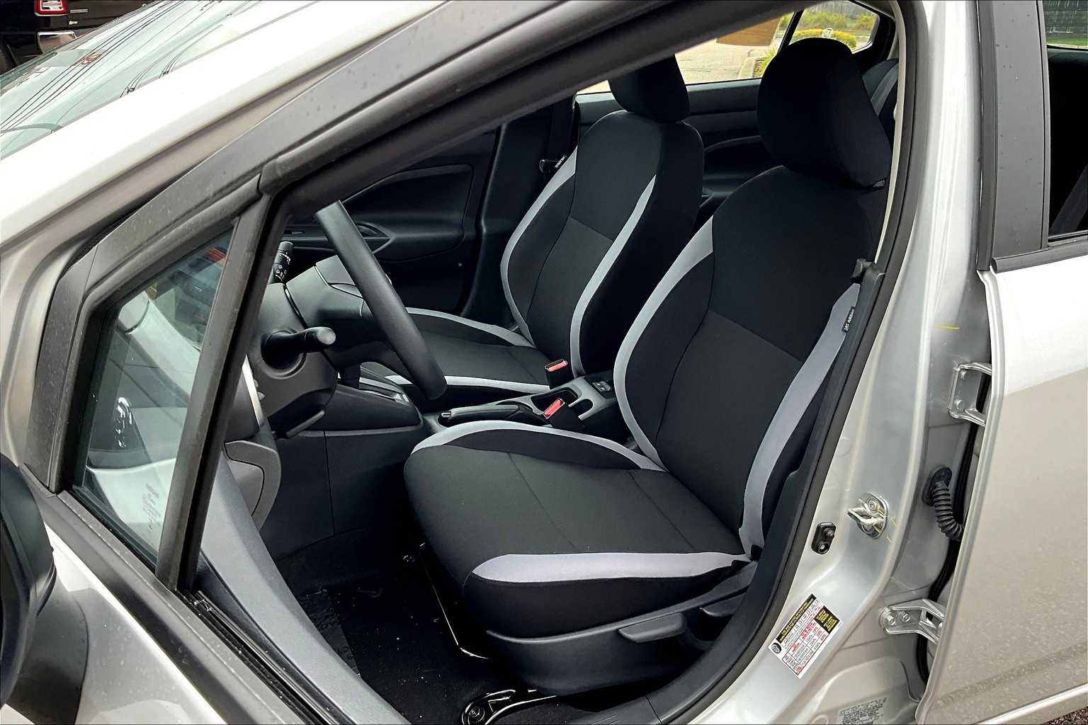 2025 Nissan Versa S - Photo 11