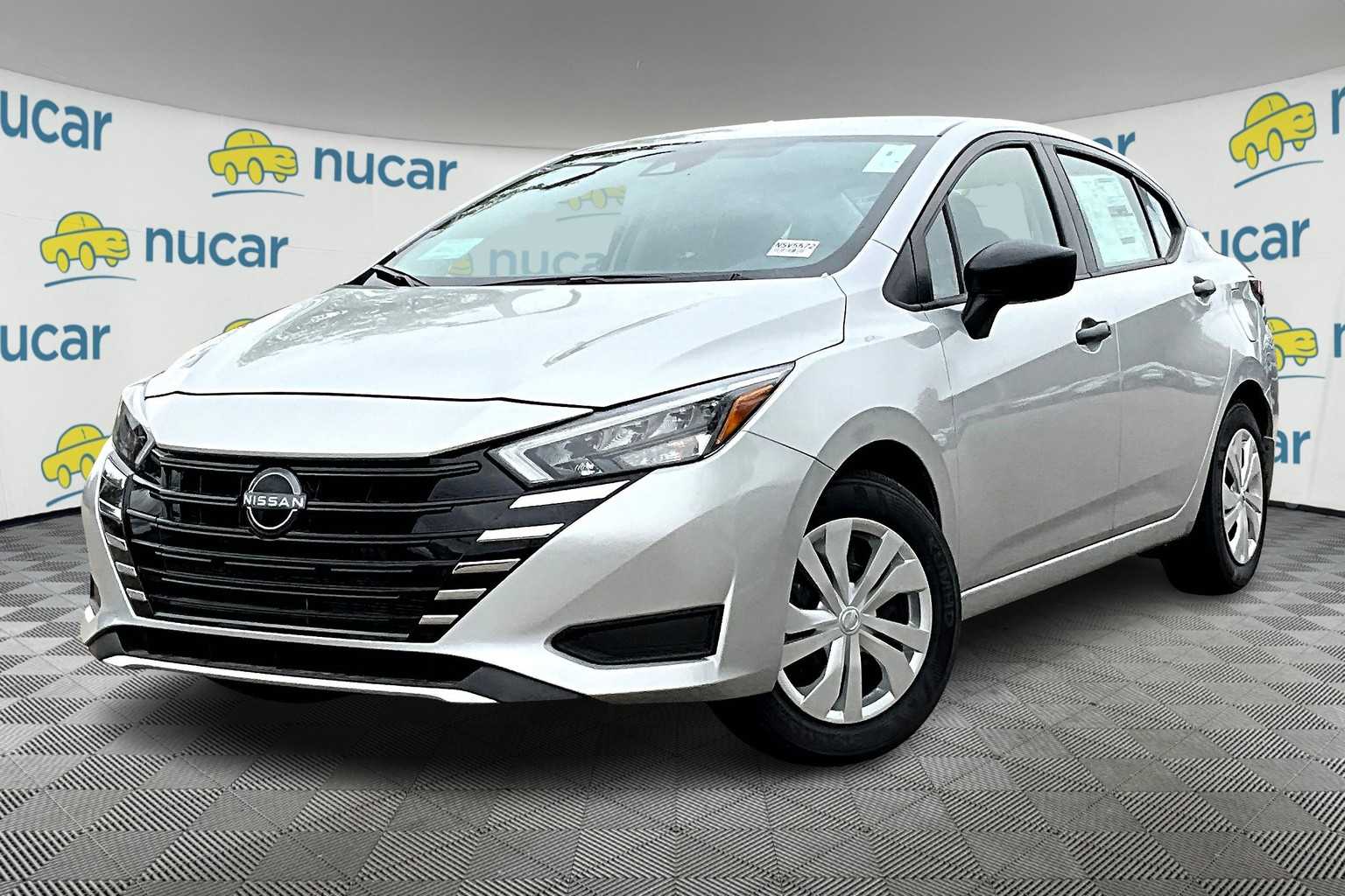 2025 Nissan Versa S - Photo 4