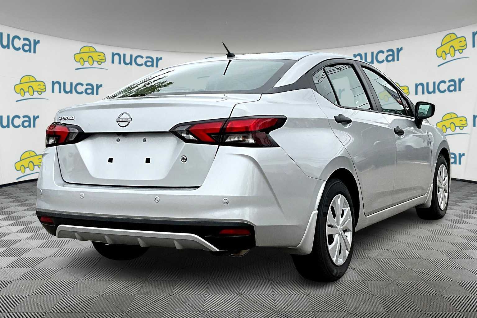 2025 Nissan Versa S - Photo 7