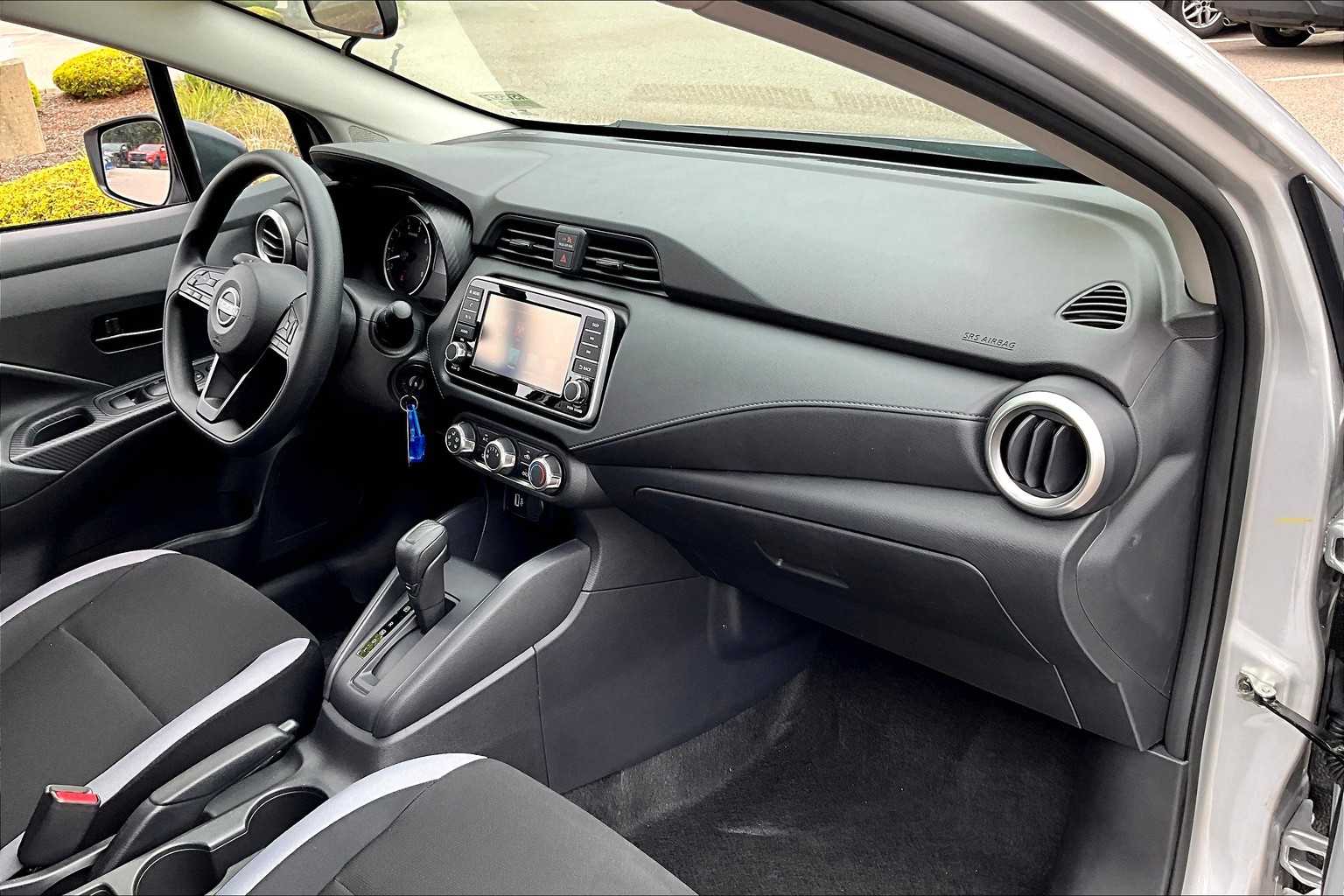 2025 Nissan Versa S - Photo 10