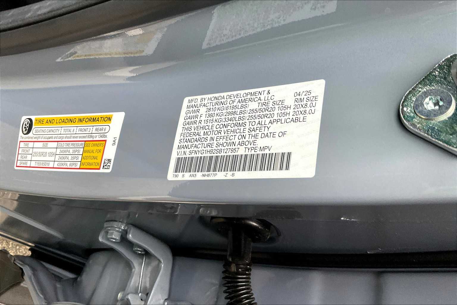 2025 Honda Pilot Black Edition - Photo 18