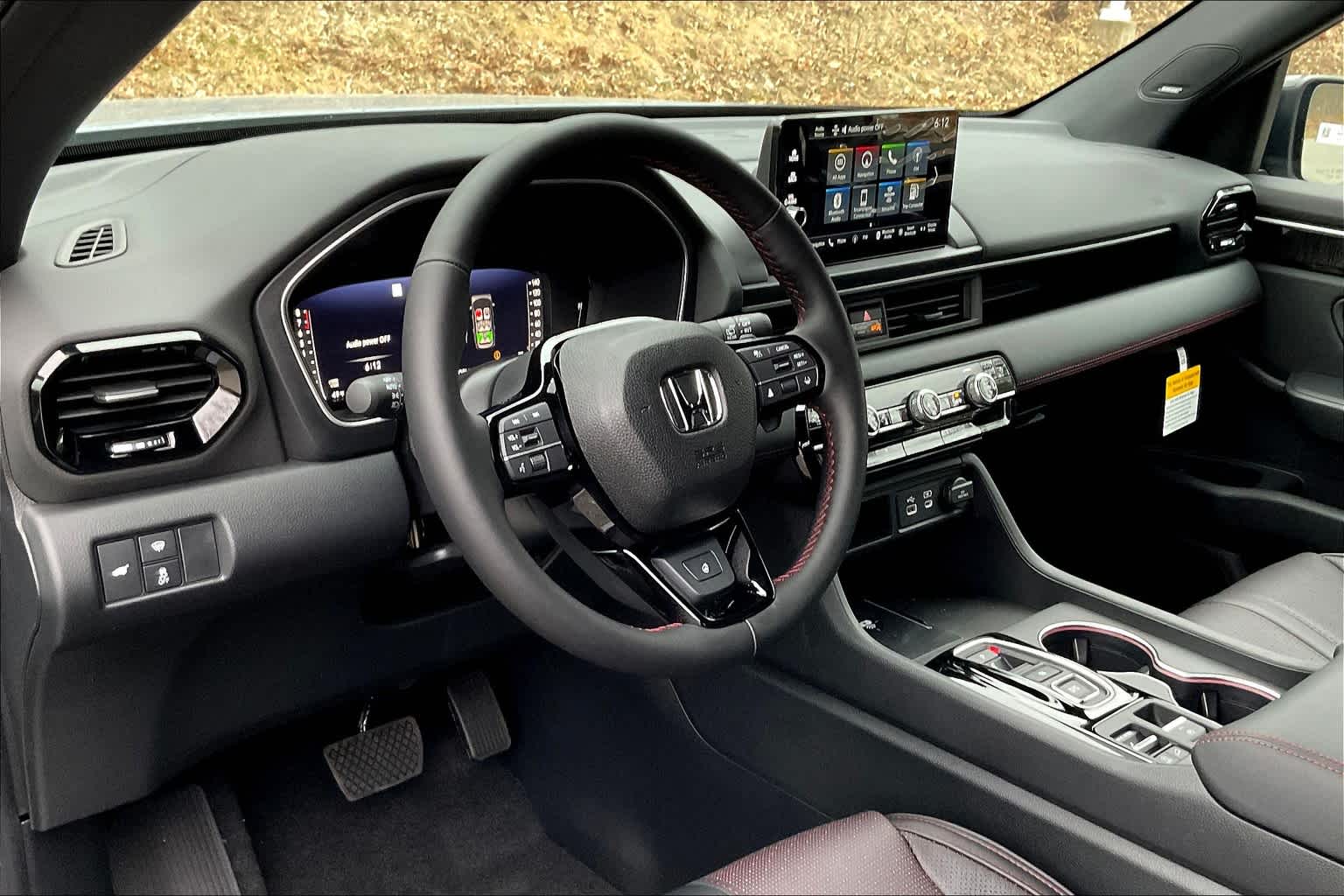 2025 Honda Pilot Black Edition - Photo 9