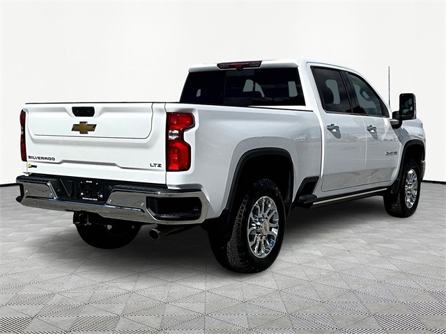 2024 Chevrolet Silverado 2500HD LTZ - Photo 6