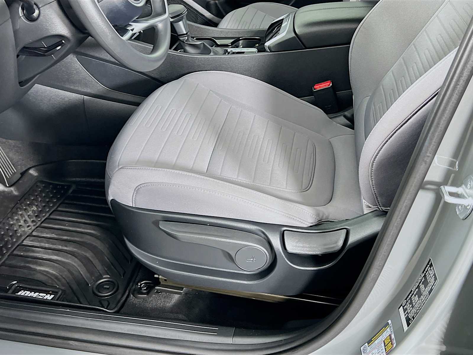 2023 Hyundai Santa Cruz SE - Photo 19