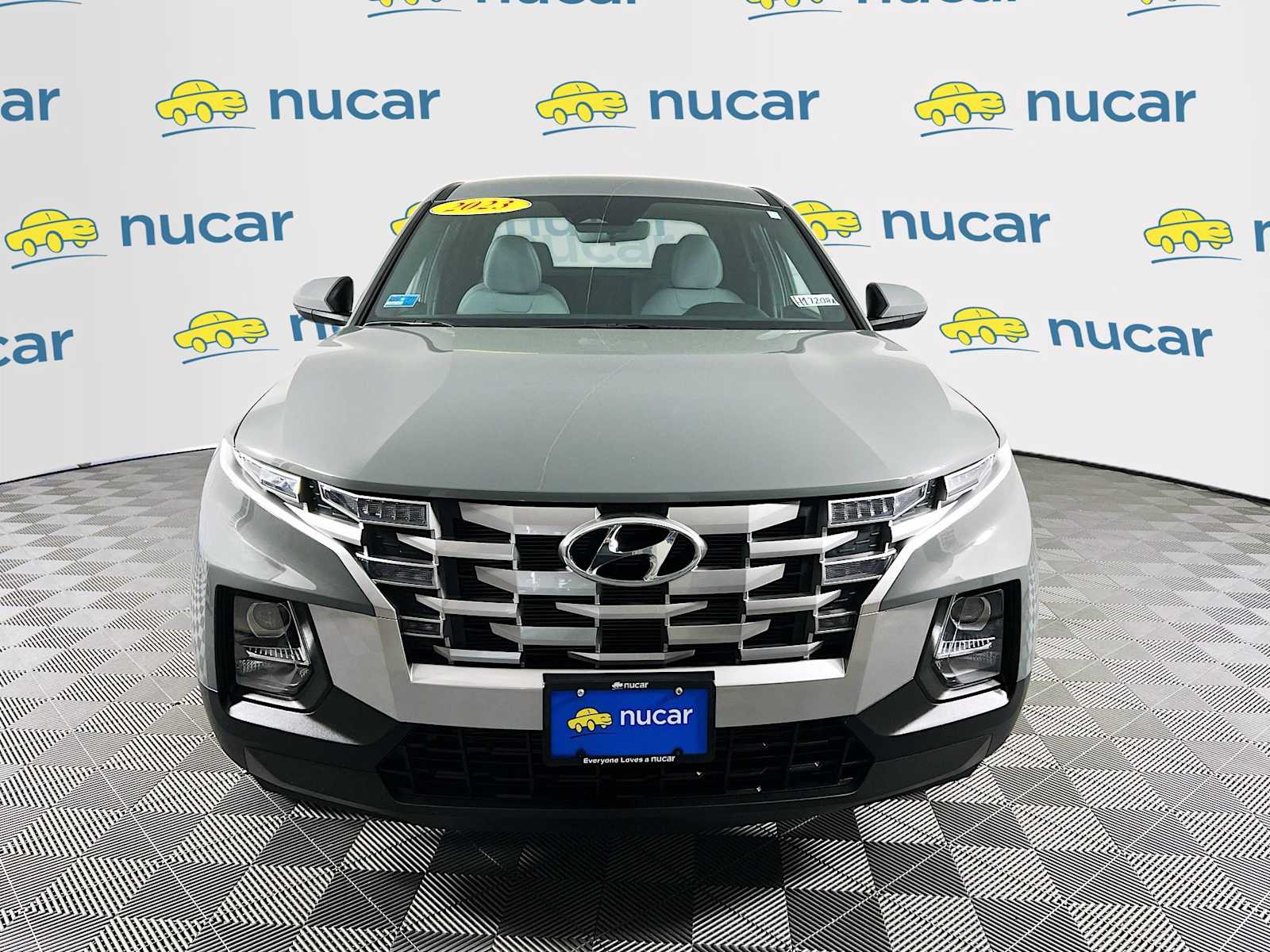 2023 Hyundai Santa Cruz SE - Photo 2