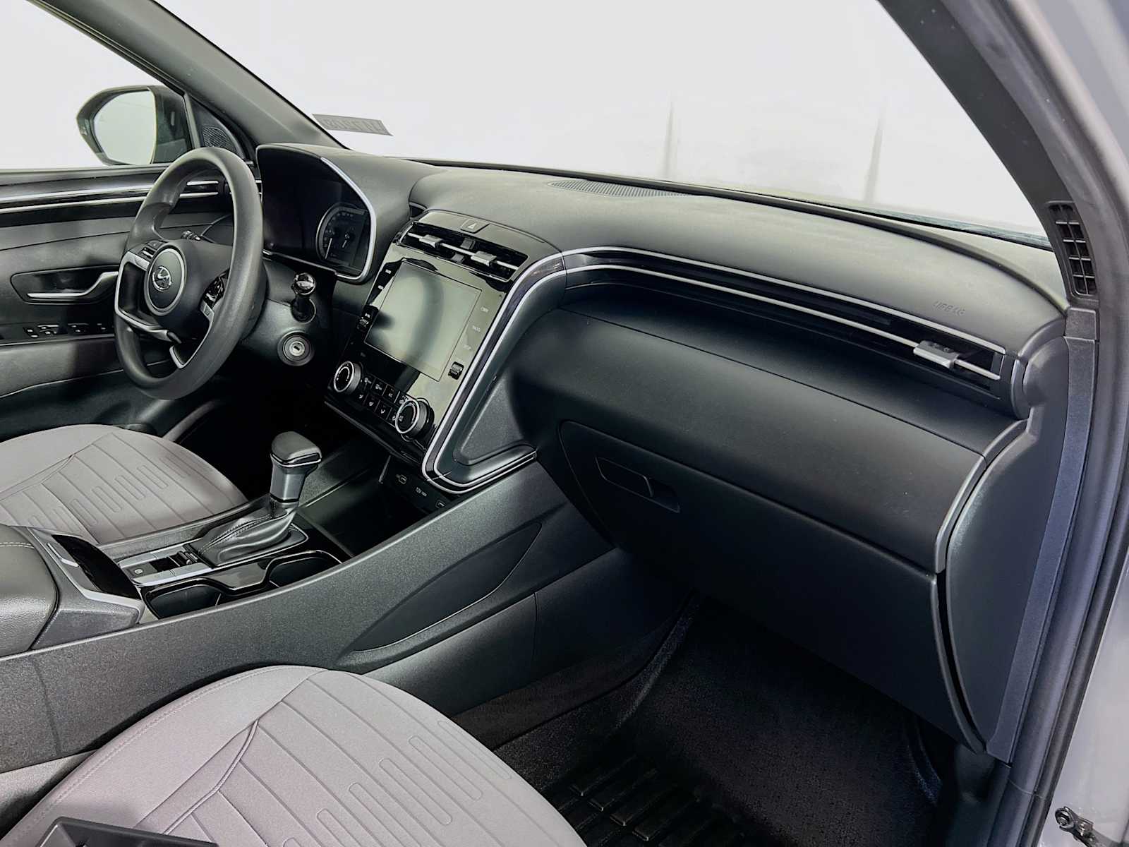 2023 Hyundai Santa Cruz SE - Photo 27