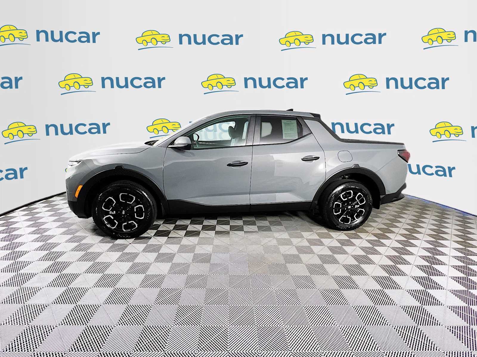 2023 Hyundai Santa Cruz SE - Photo 4