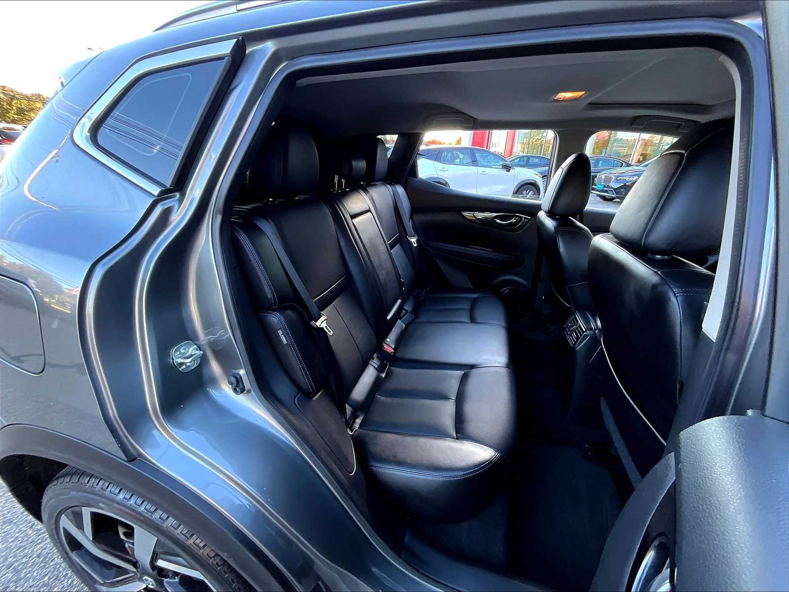 2021 Nissan Rogue Sport SL - Photo 16