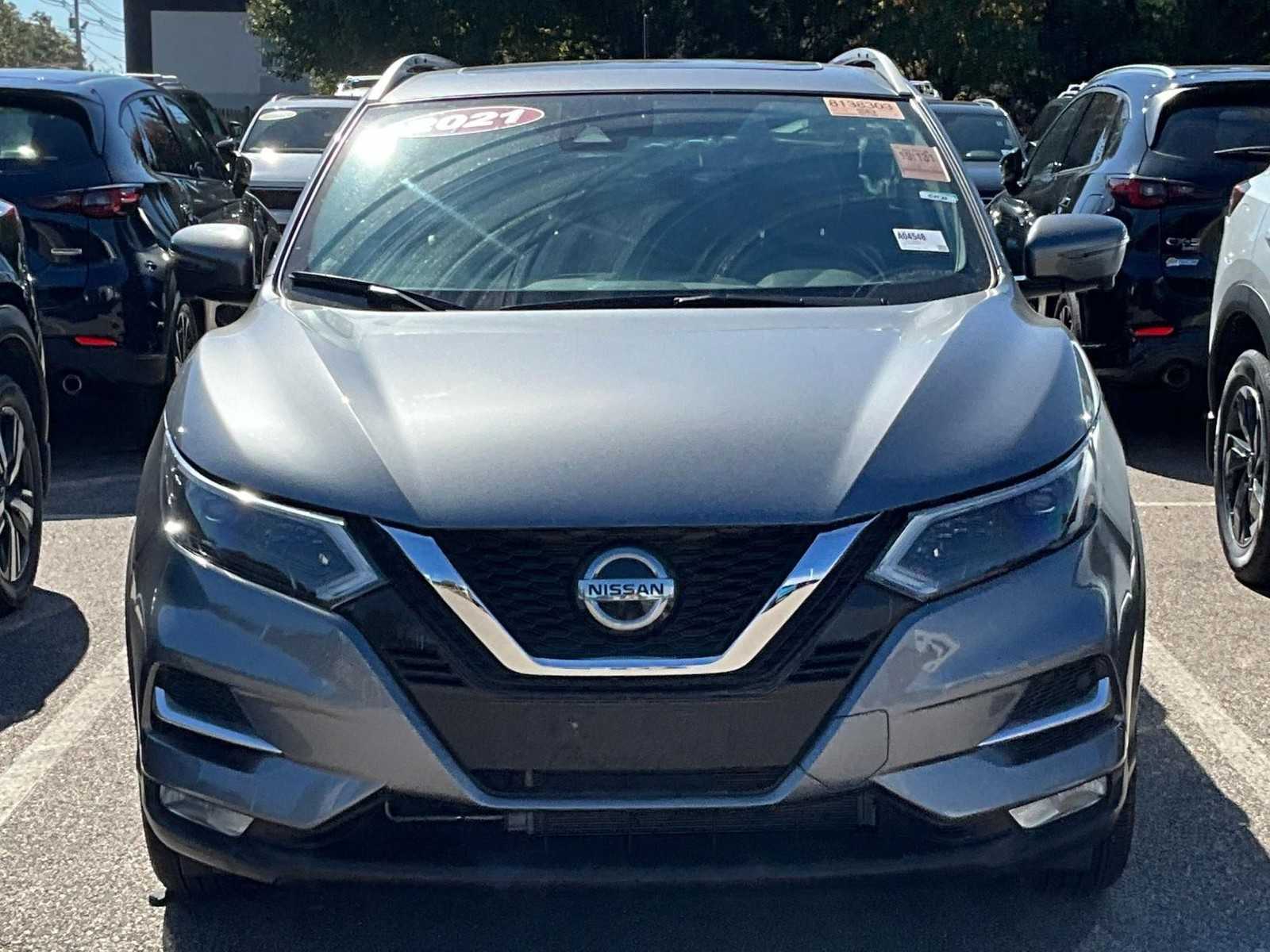 2021 Nissan Rogue Sport SL - Photo 2