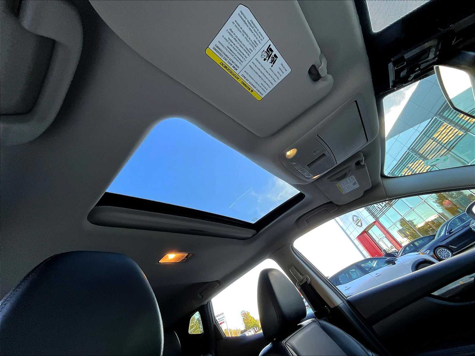 2021 Nissan Rogue Sport SL - Photo 22
