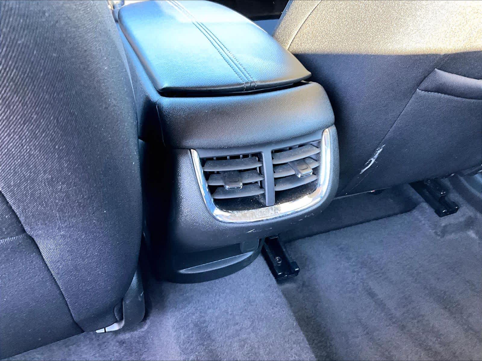 2024 Chevrolet Malibu LT - Photo 28