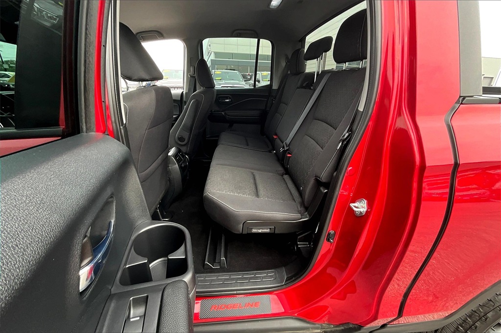 2023 Honda Ridgeline Sport - Photo 15