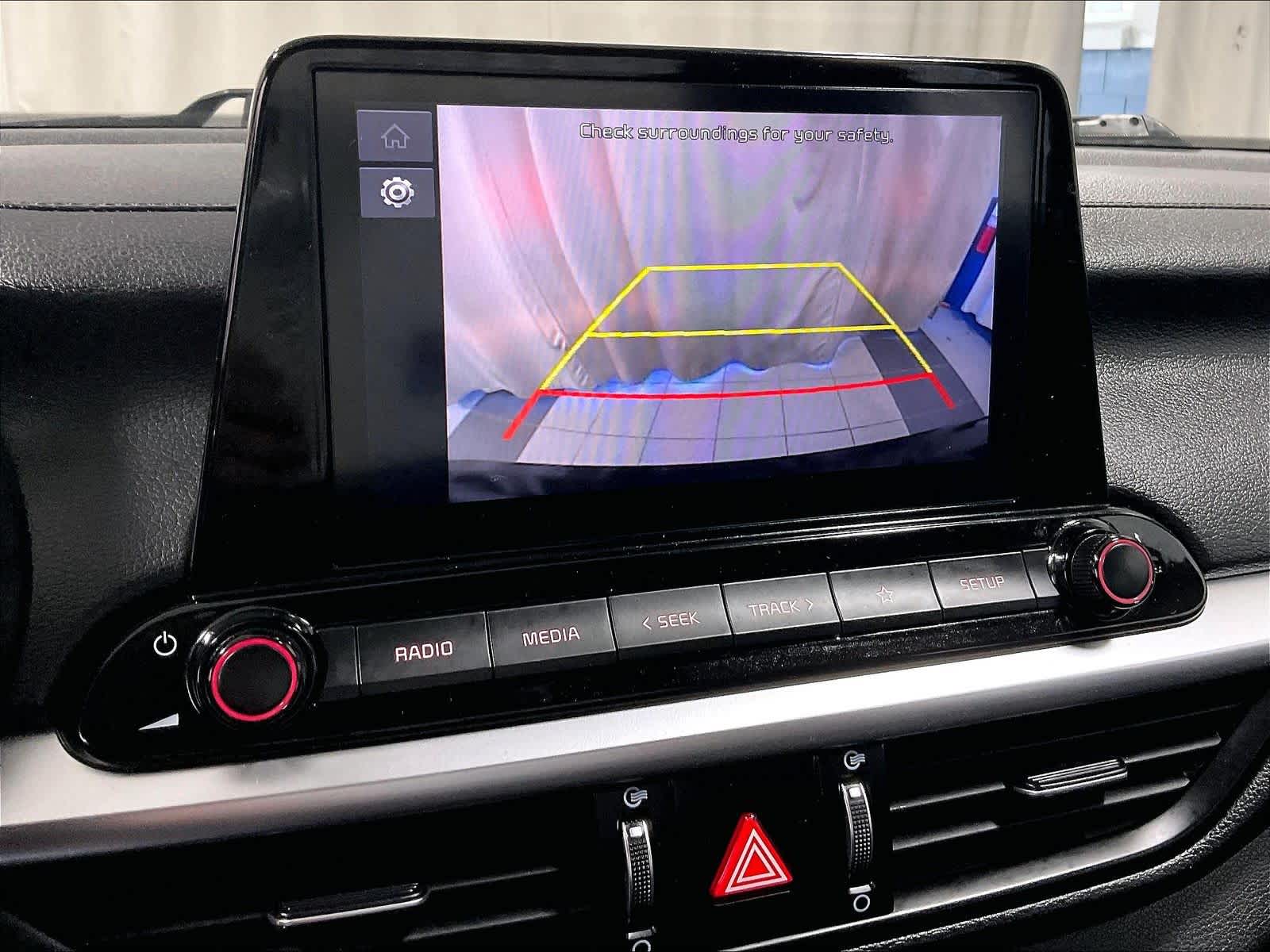 2023 Kia Forte LXS - Photo 19