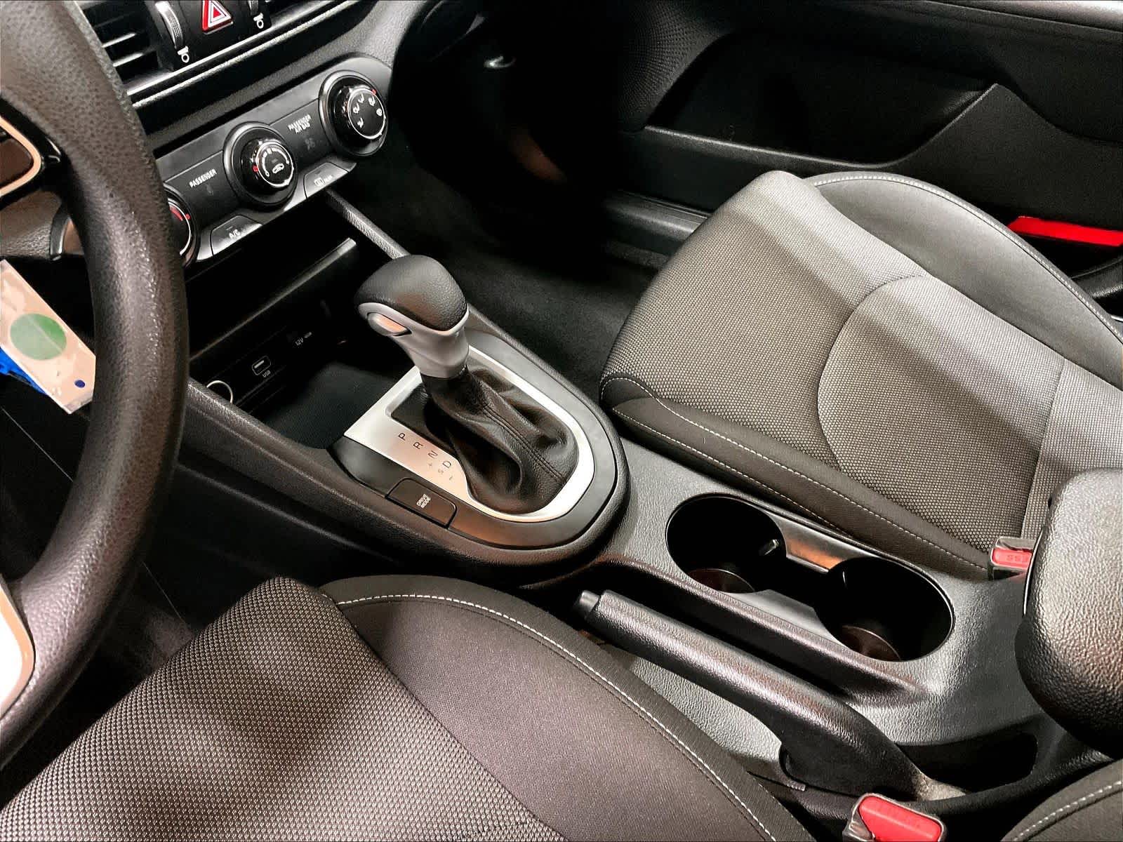 2023 Kia Forte LXS - Photo 20