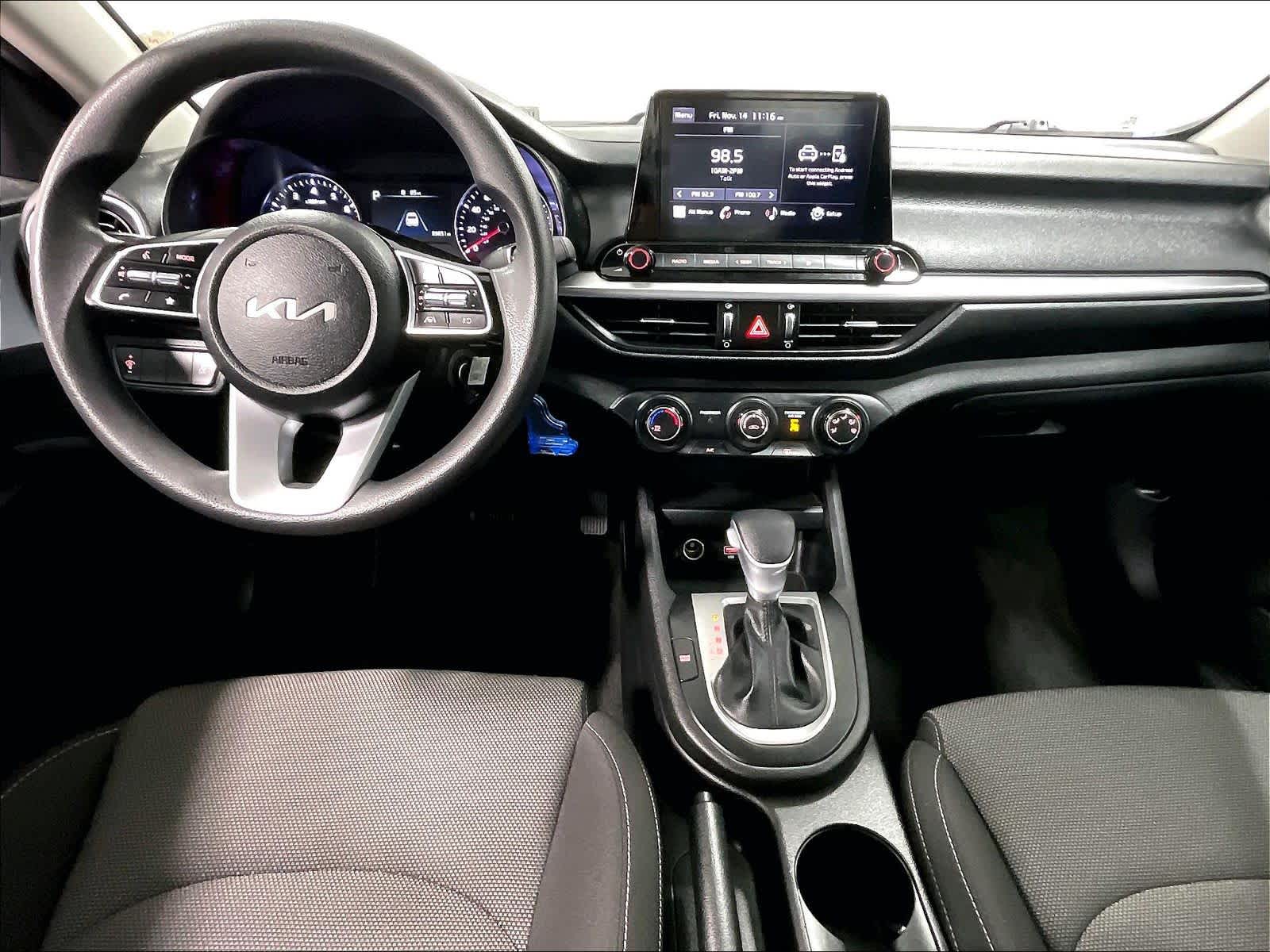 2023 Kia Forte LXS - Photo 21