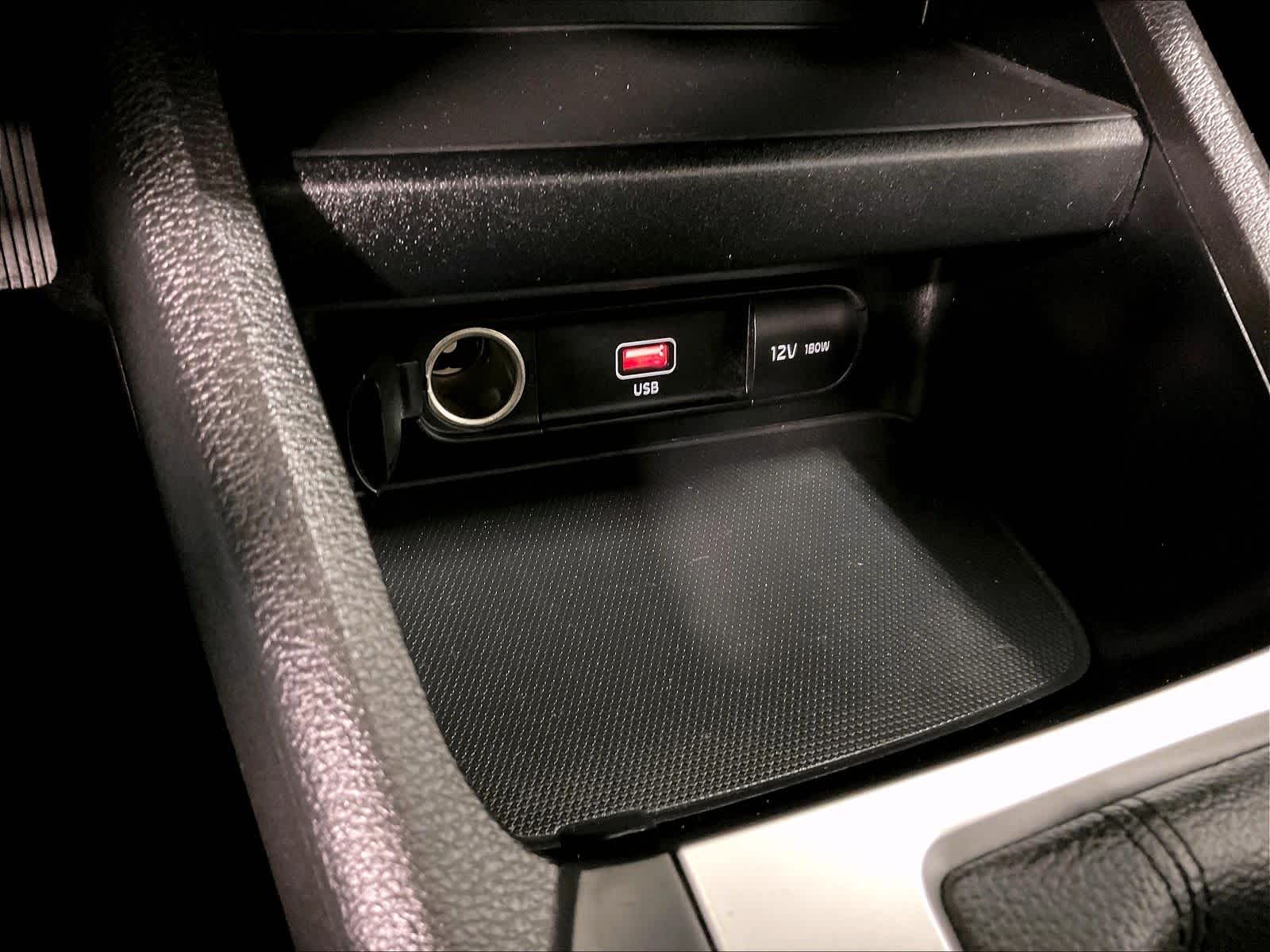 2023 Kia Forte LXS - Photo 26