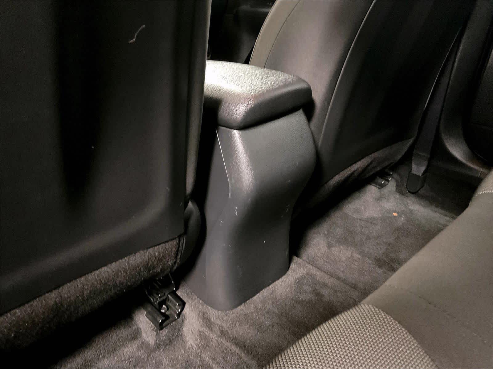 2023 Kia Forte LXS - Photo 27