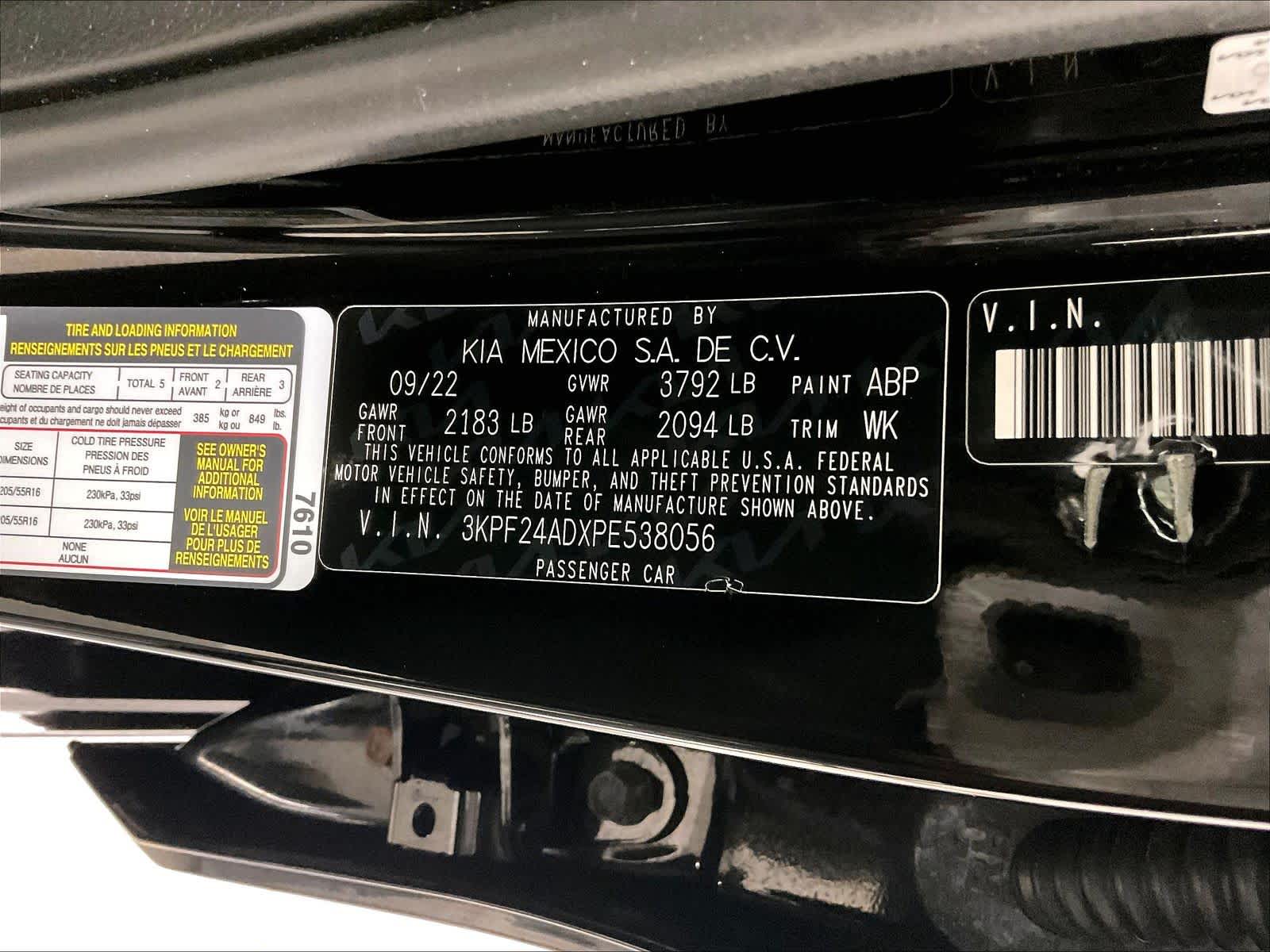 2023 Kia Forte LXS - Photo 35